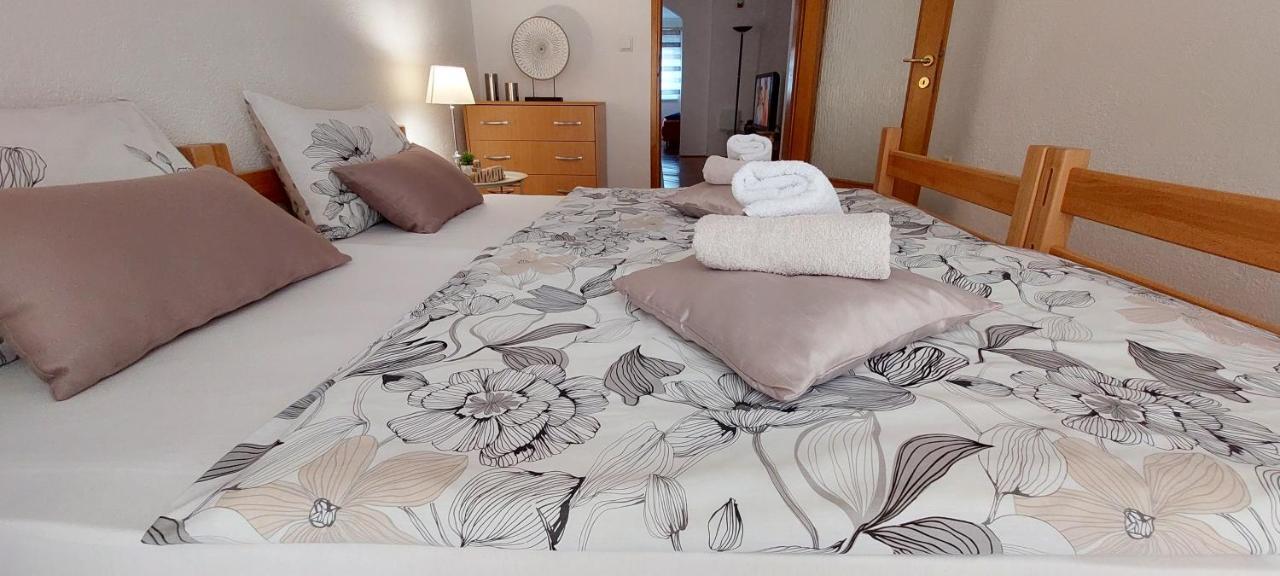Mb Deluxe Apartment Високо Экстерьер фото