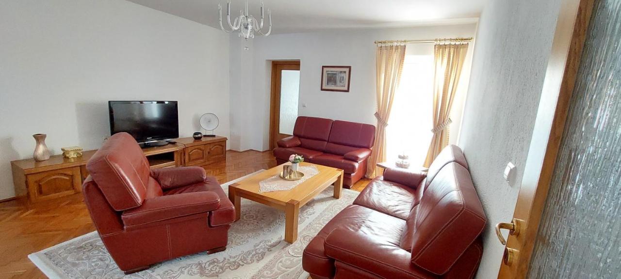 Mb Deluxe Apartment Високо Экстерьер фото