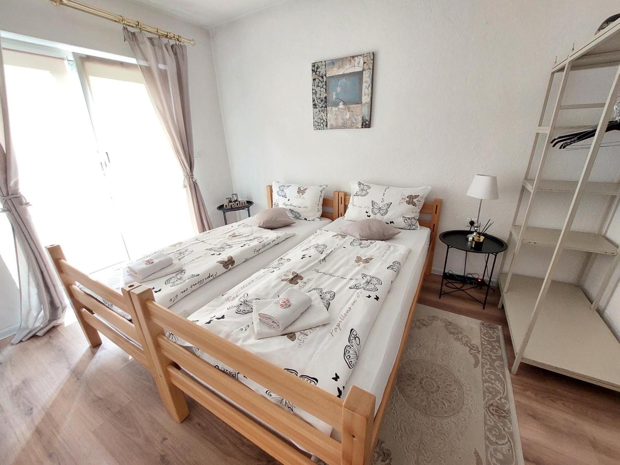 Mb Deluxe Apartment Високо Экстерьер фото