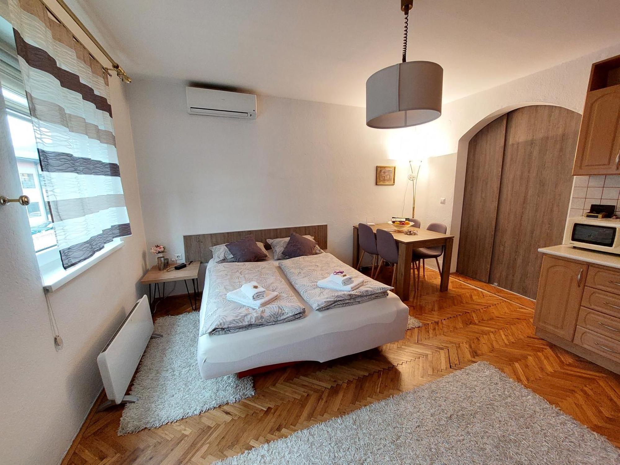 Mb Deluxe Apartment Високо Экстерьер фото